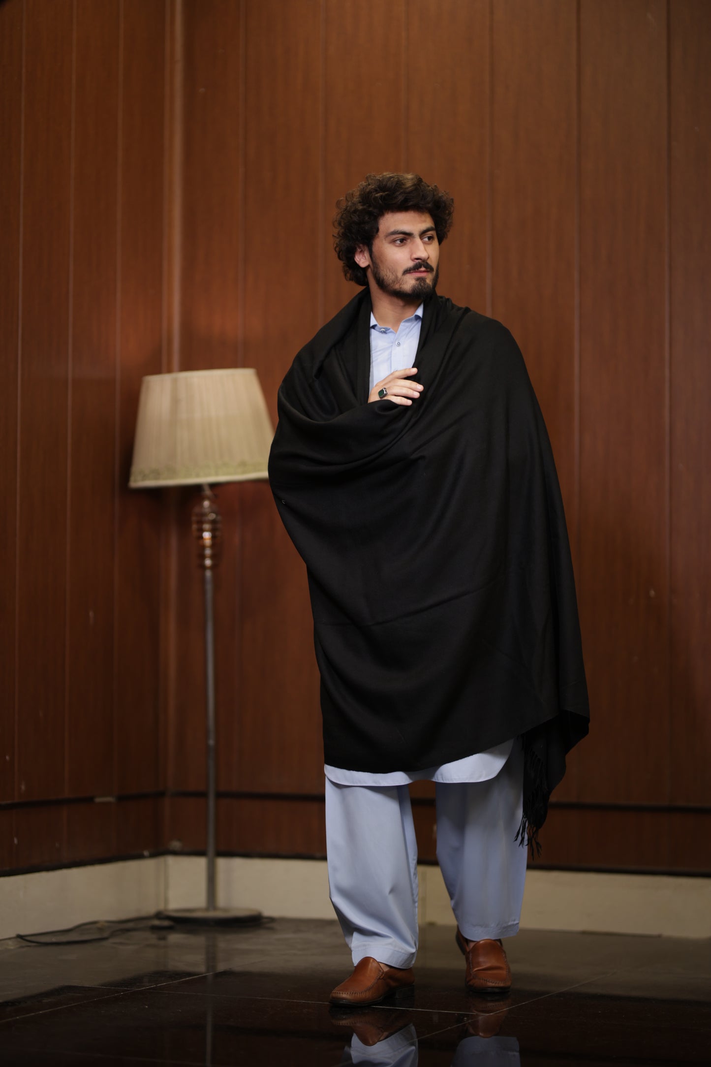 PREMIUM QUALITY STRIPED JET BLACK PURE WOOLEN SHAWL