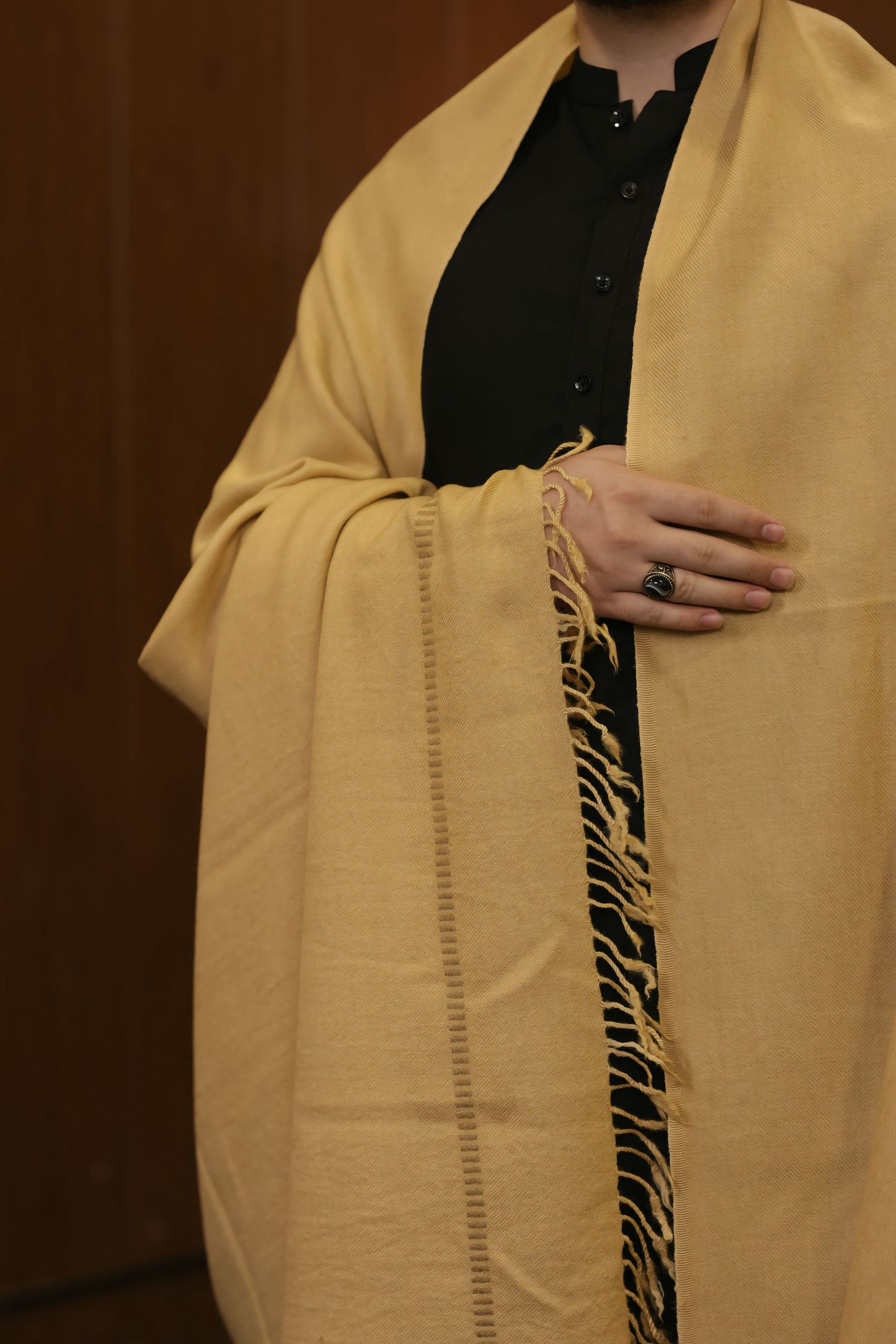 CAMEL AUSTRALIAN MEN SHAWL _ PURE AUSTRALIAN WOOLEN