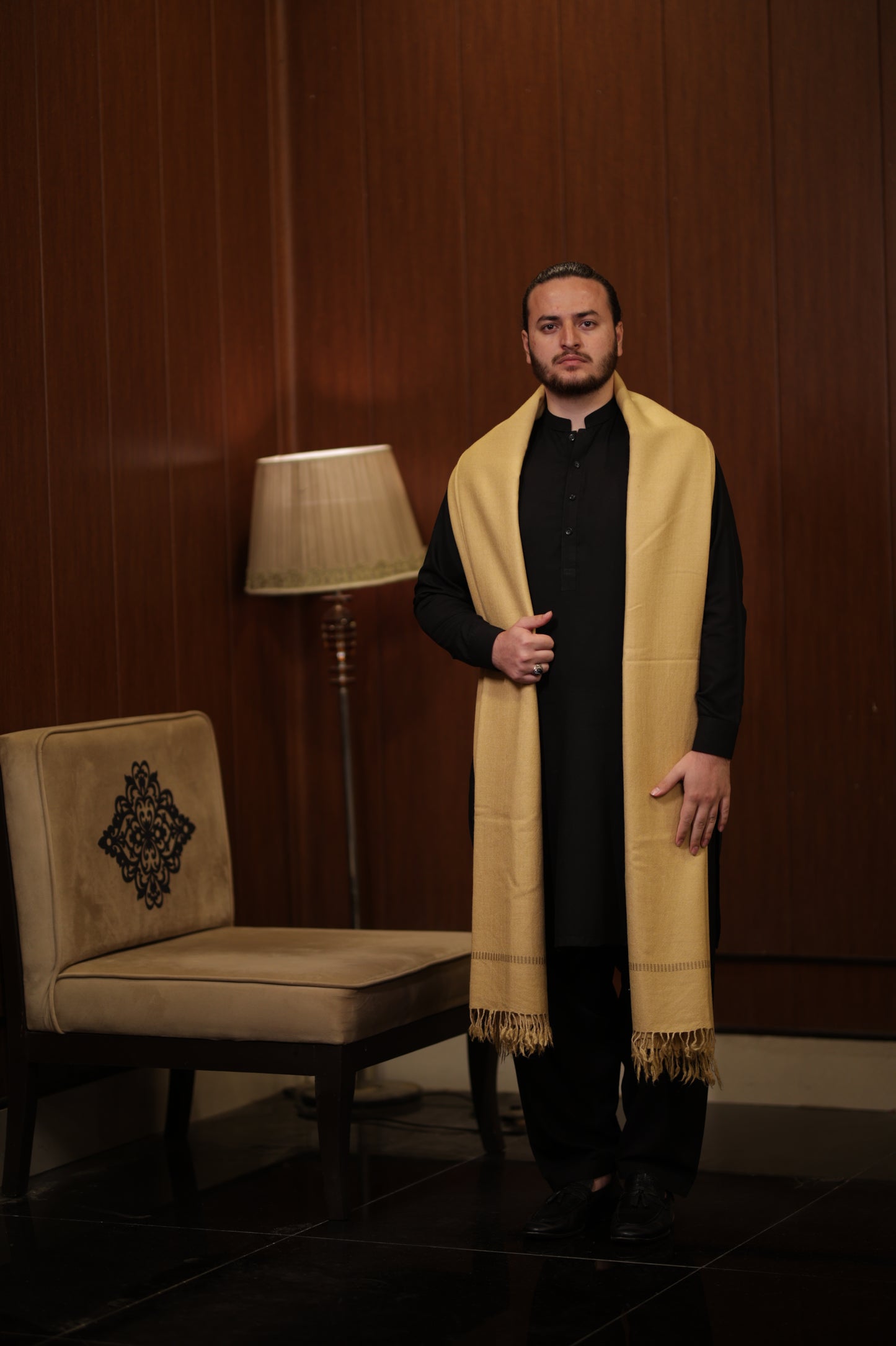 CAMEL AUSTRALIAN MEN SHAWL _ PURE AUSTRALIAN WOOLEN