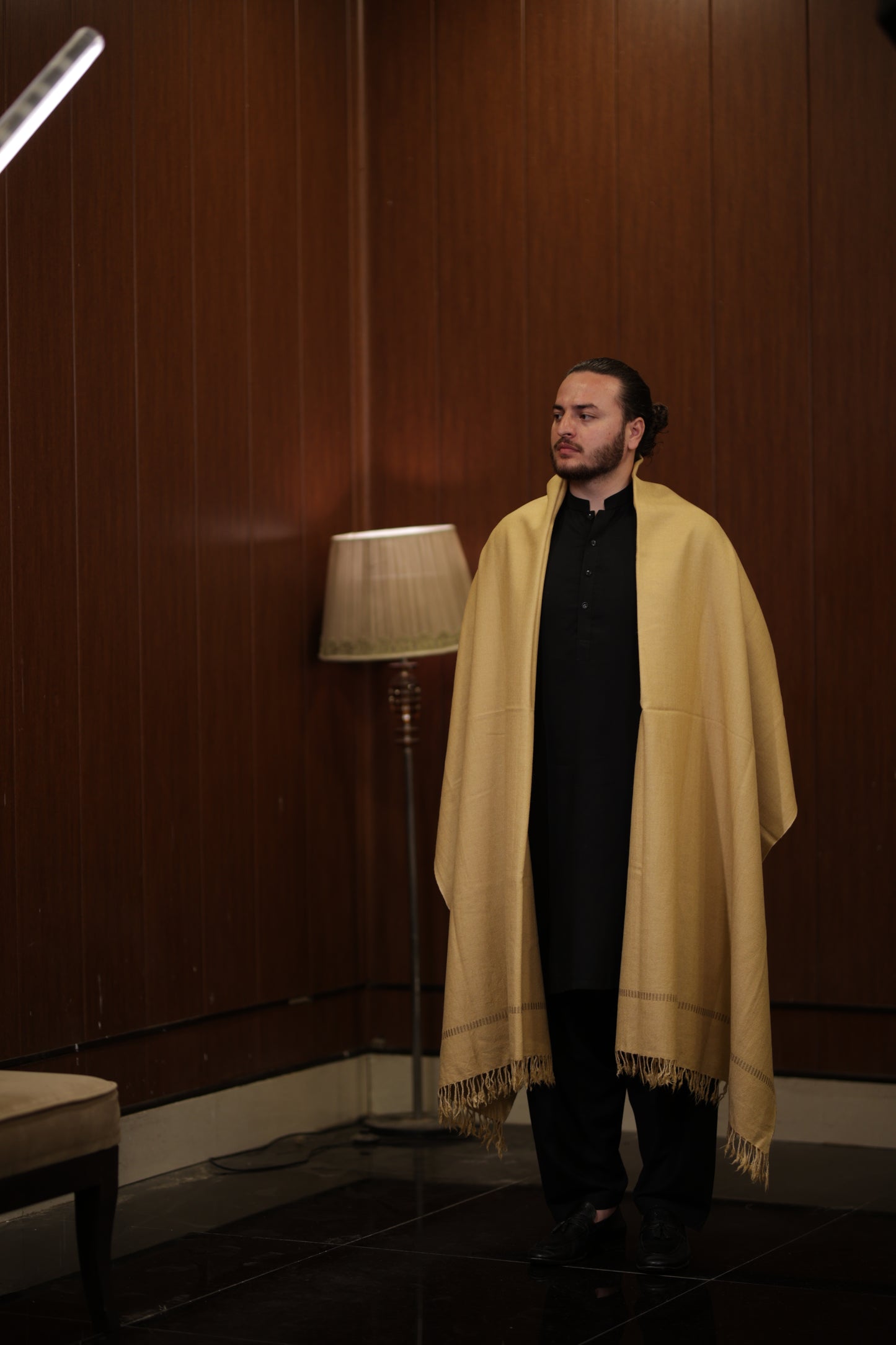 CAMEL AUSTRALIAN MEN SHAWL _ PURE AUSTRALIAN WOOLEN