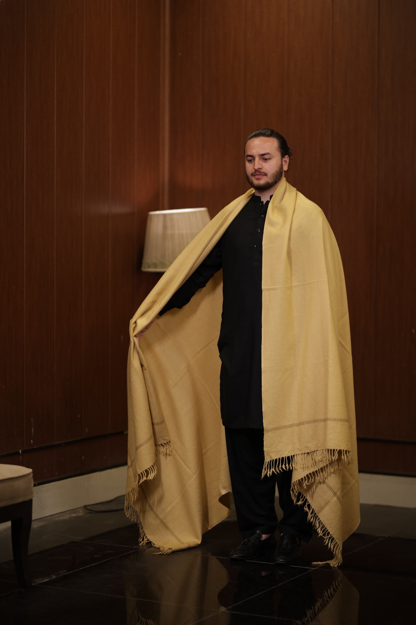 CAMEL AUSTRALIAN MEN SHAWL _ PURE AUSTRALIAN WOOLEN