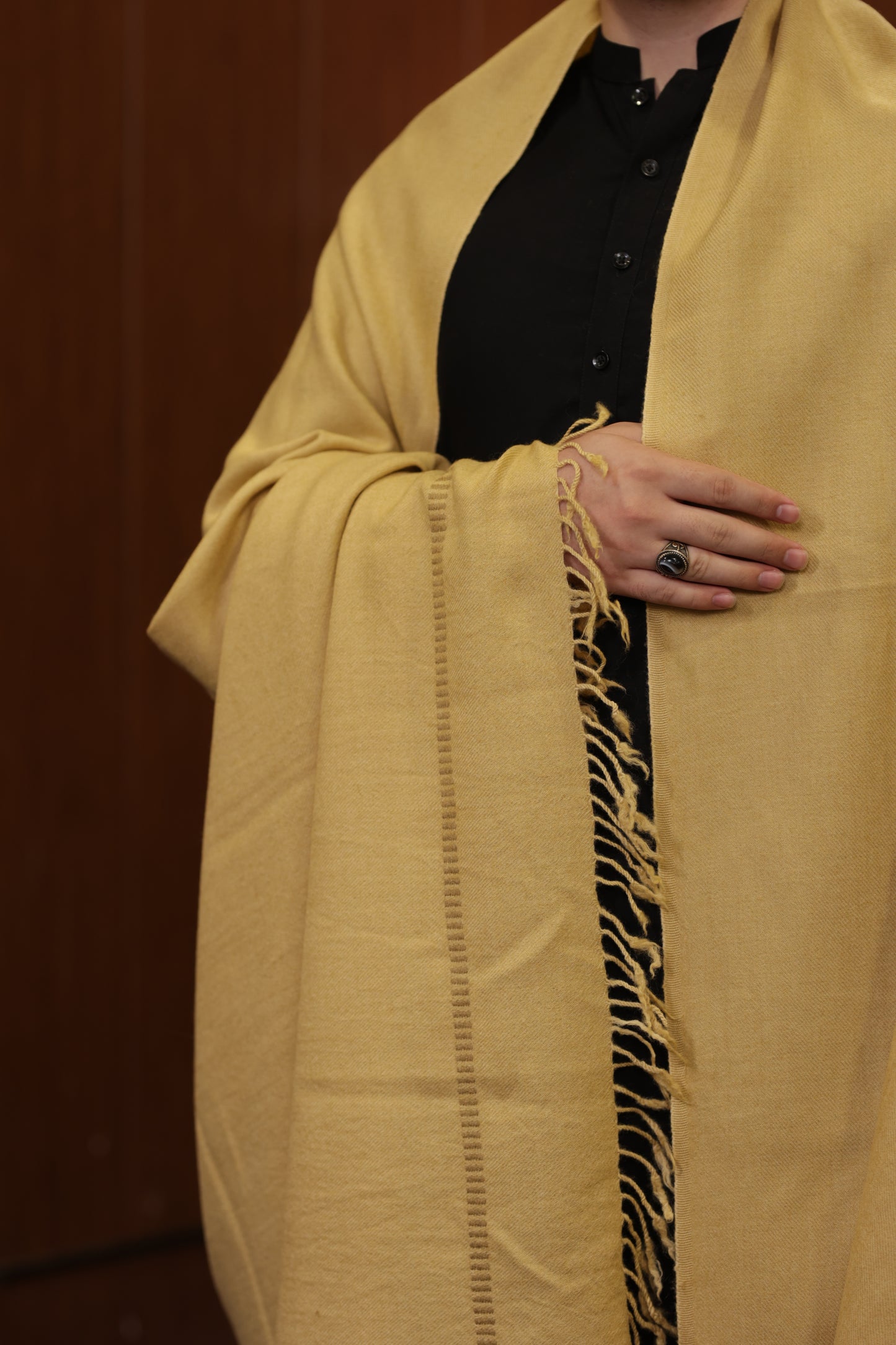 CAMEL AUSTRALIAN MEN SHAWL _ PURE AUSTRALIAN WOOLEN