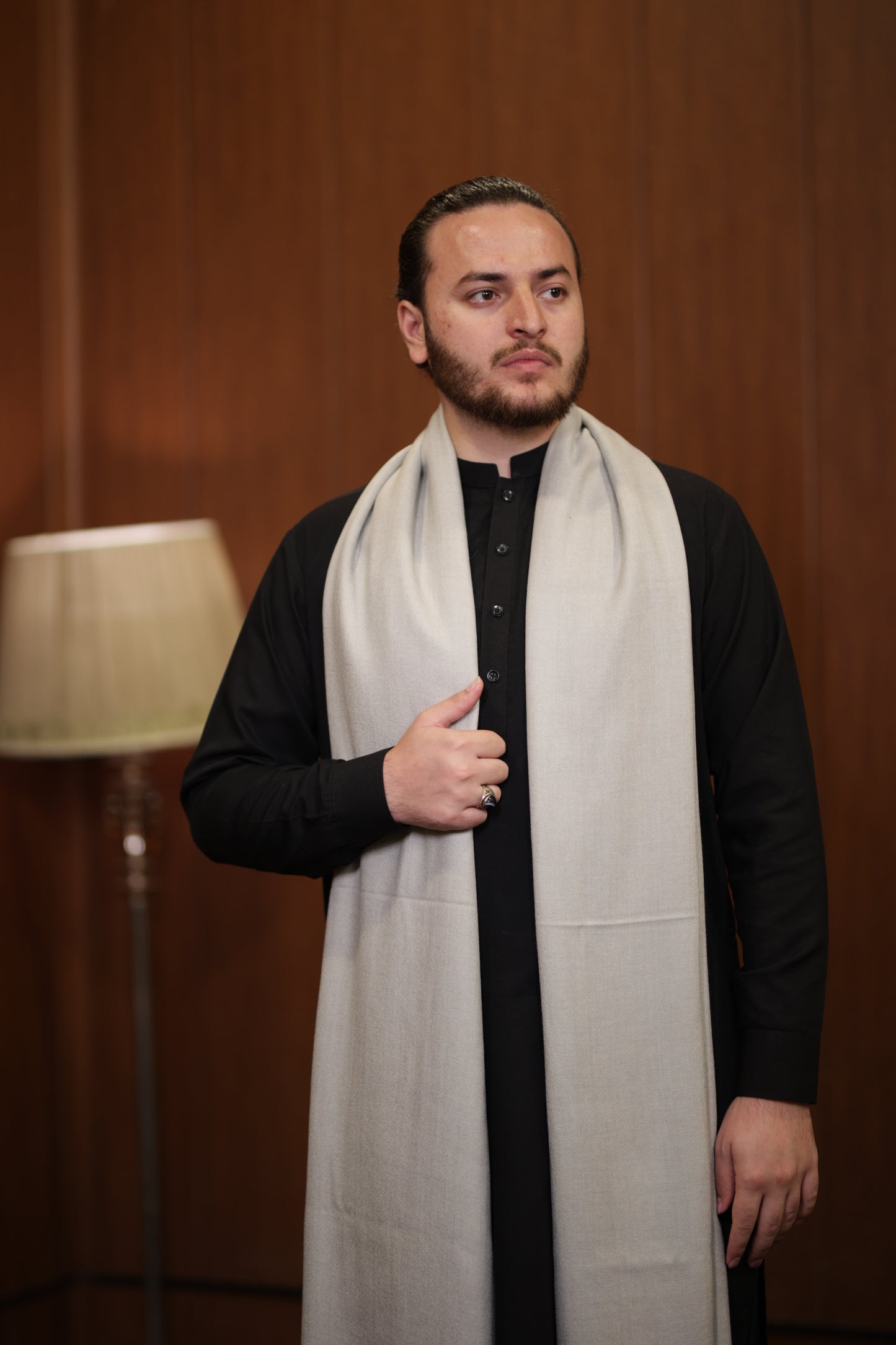 LIGHT GREY WOOLEN MEN SHAWL _ PURE WOOLEN